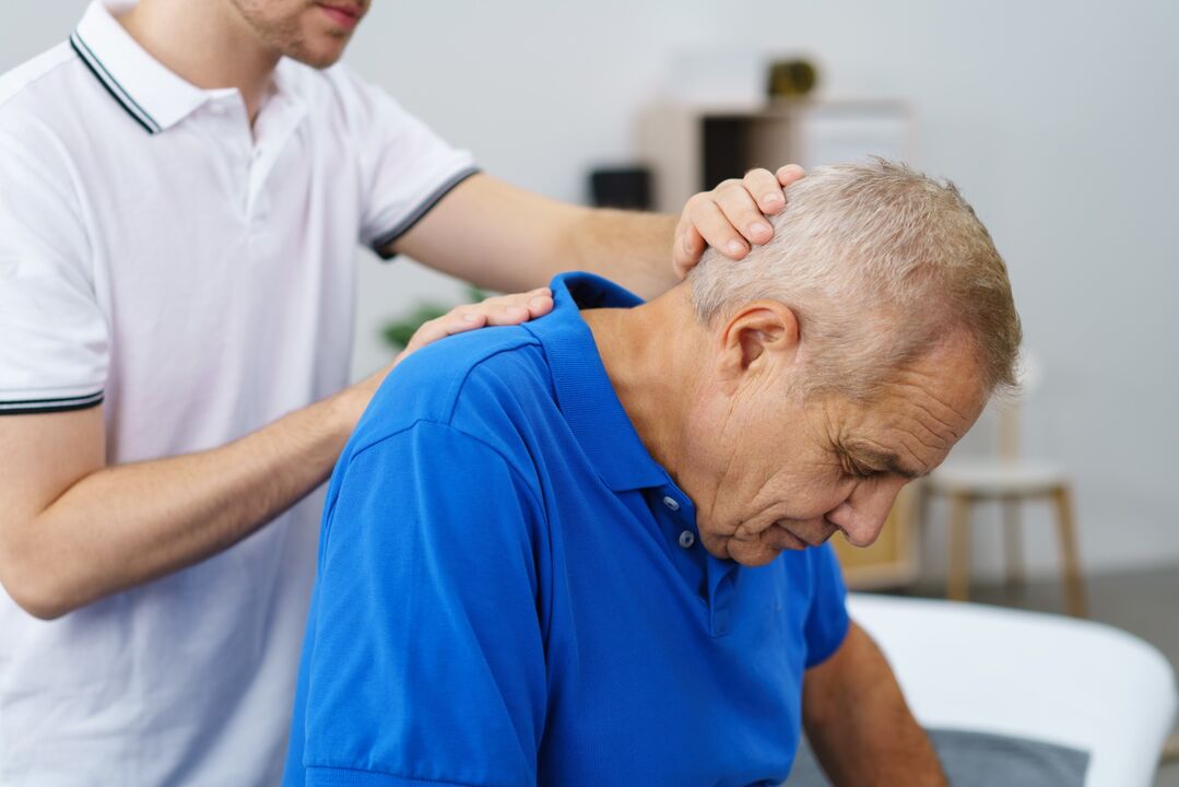 Ārstnieciskā vingrošana dzemdes kakla osteohondrozes instruktora uzraudzībā